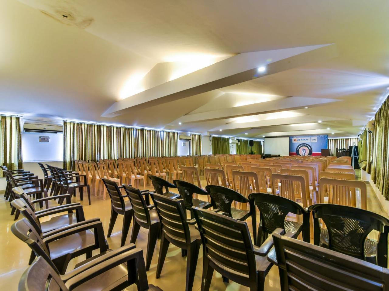 Ginger Tree Resort At The Beach Candolim Eksteriør billede